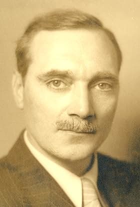 actor John Grierson large photo