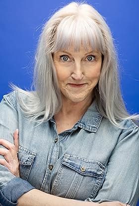 actor Kate McIntyre large photo