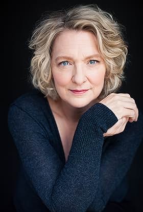 actor Isabelle Miquelon large photo