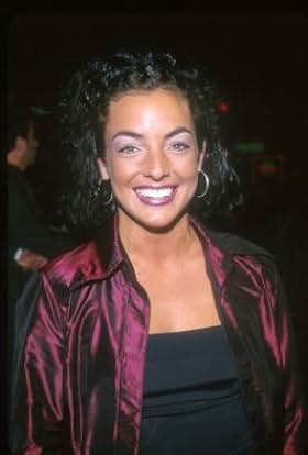 actor Amie Carey large photo