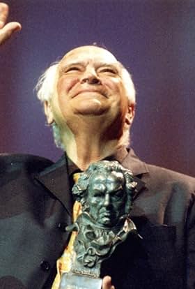 actor Antonio Isasi-Isasmendi large photo