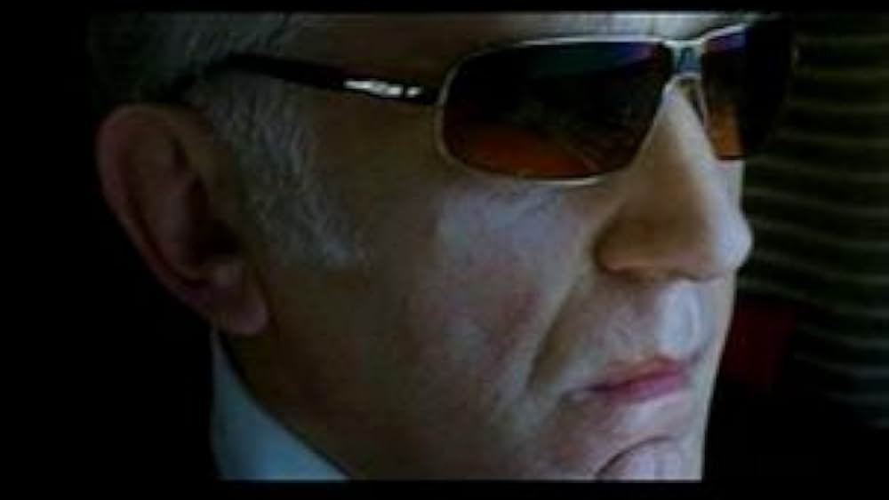 actor Laurien Van den Broeck large photo