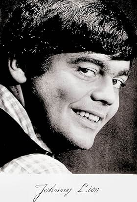 actor Johnny Lion large photo