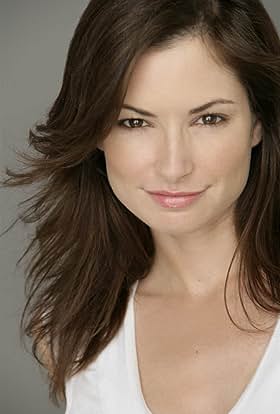 actor Megan Edwards large photo