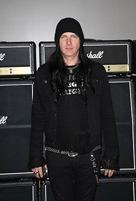 actor Todd Kerns large photo