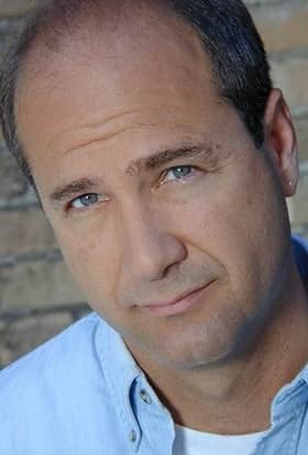 actor Steve O'Neill large photo