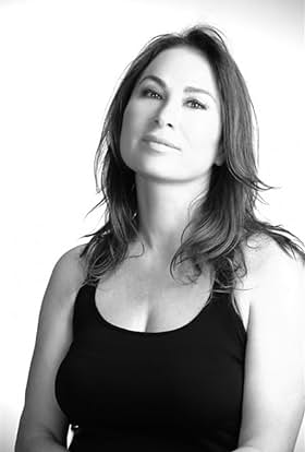 actor Neriman Ugur large photo