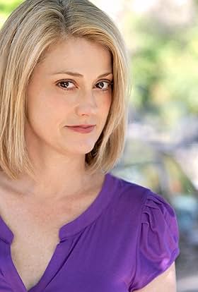 actor Caroline Hall large photo