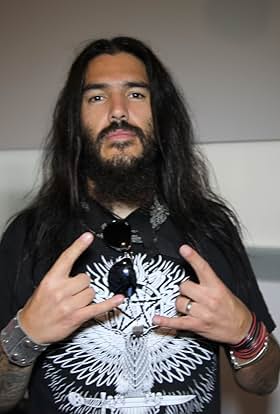 actor Robb Flynn large photo