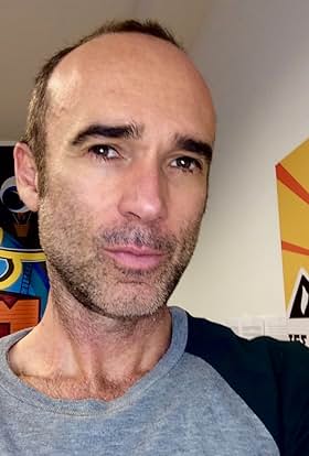 actor Mark Bellamy large photo