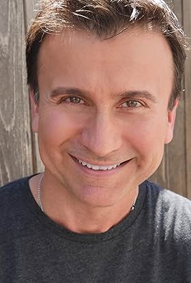 actor Luciano Saber large photo