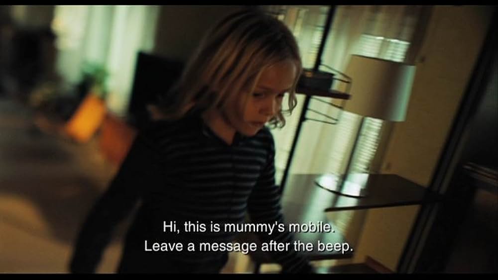 actor Rebecka Teper large photo