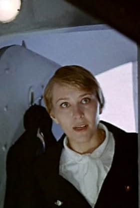 actor Anna Gulyarenko large photo