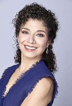 actor Ana Karina Guevara large photo