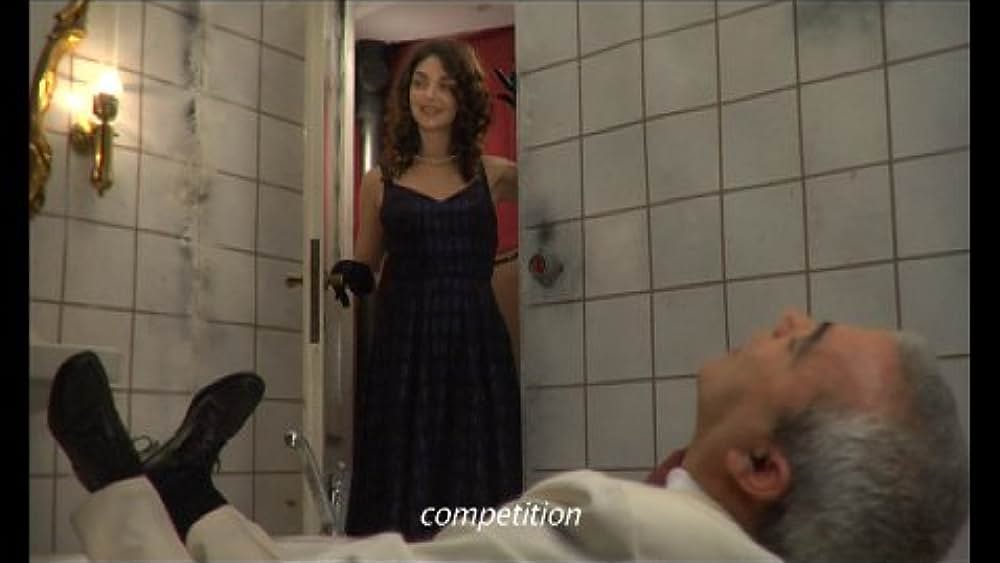 actor Marina Remi large photo