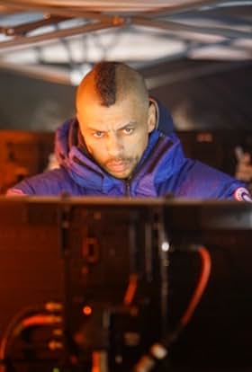 actor Mark Tonderai large photo