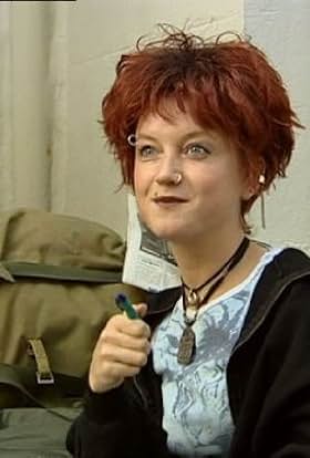 Lara Cazalet