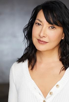 actor Eme Bennett large photo