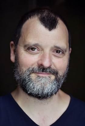 actor Eric Mariotto large photo