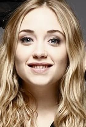 actor Lilly-Fleur Pointeaux large photo