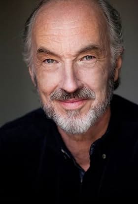 actor Richard Thériault large photo