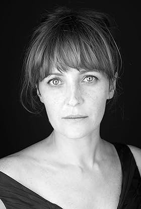 actor Sandra Faleiro large photo