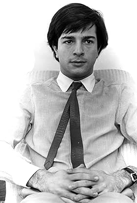 actor Roberto Antier large photo