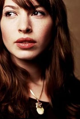 actor Tara Elders large photo