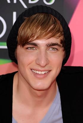 actor Kendall Schmidt large photo