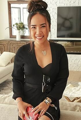 actor Annie Suwan large photo