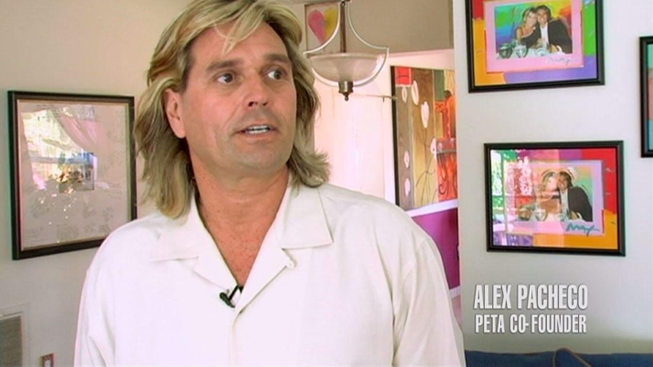 actor Alex Pacheco large photo