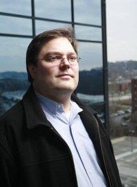 actor Douglas B. Maddox large photo