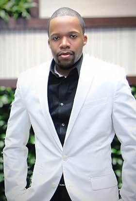 actor Edwin Maker Jr. large photo