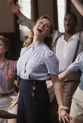 actor Lara Fabian large photo