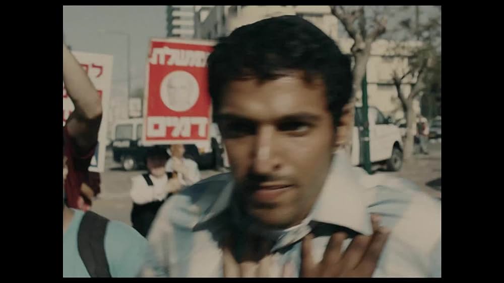 actor Anat Ravnitzki large photo