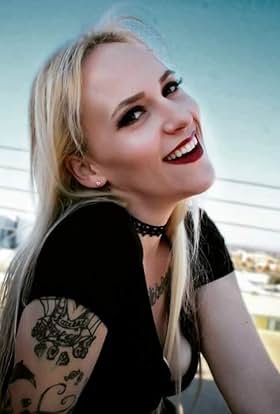 actor Jo Gonsalves large photo