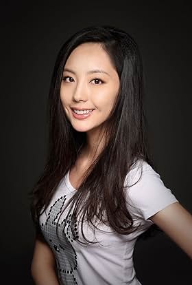 actor Luoyi Tao large photo