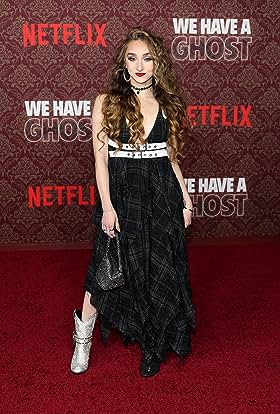 actor McKenzi Brooke large photo