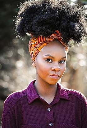 actor Dajanae Cole large photo