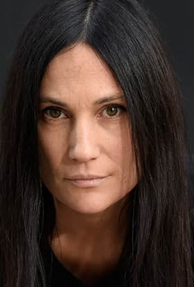 actor Einat Weitzman large photo