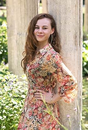 actor Marie Cornillon large photo