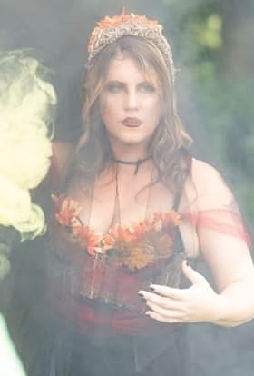 actor Emily McAnulty large photo