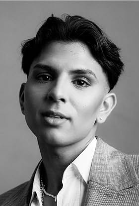 actor Jason Patel large photo