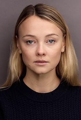 actor Kersti Ilves-Savina large photo