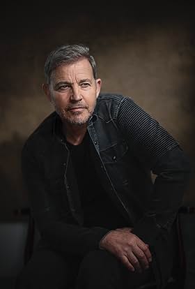 actor Andrew Lewis large photo