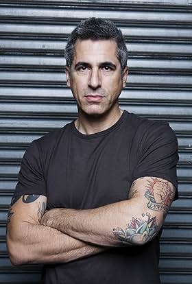 actor Brett Gurewitz large photo