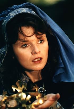 actor Barbora Munzarová large photo