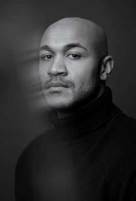 actor Malick Bauer large photo