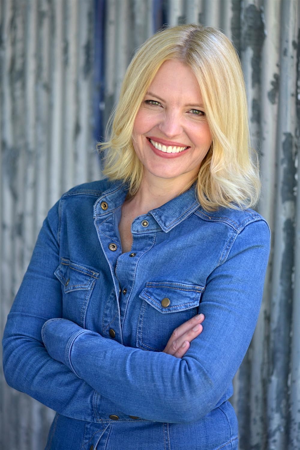 actor Lesley Pahl large photo