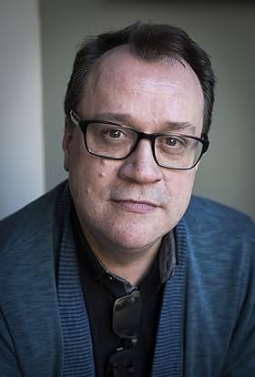 actor Russell T. Davies large photo